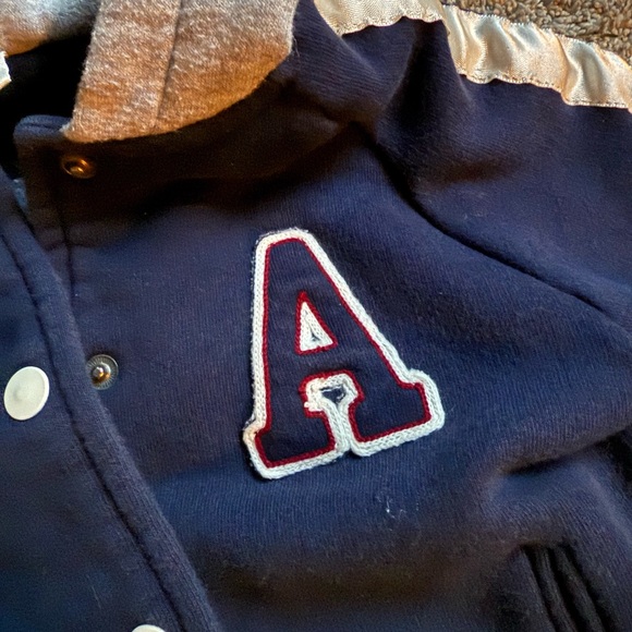 Zara Jacket - Picture 3 of 4